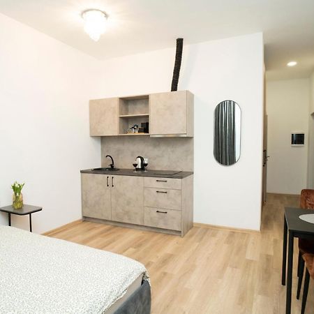 Central Station Apartment No3 Kowno Zewnętrze zdjęcie